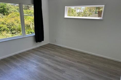 Photo of property in 72c Black Rock Road, Newlands, Wellington, 6037