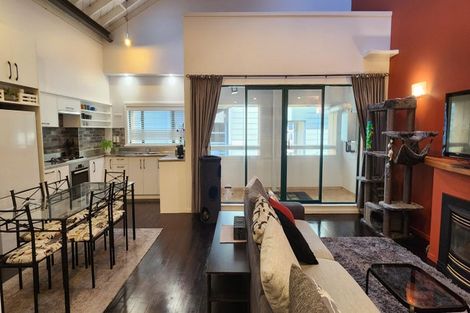 Photo of property in Vicino Apartments, 33/33 Taranaki Street, Te Aro, Wellington, 6011