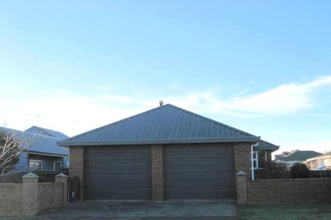 Photo of property in 19 Sydney Street, Windsor, Invercargill, 9810