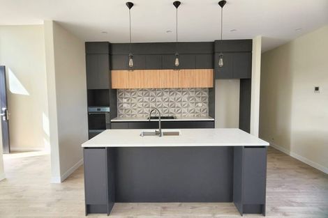 Photo of property in 17 Babina Avenue, Kumeu, 0810