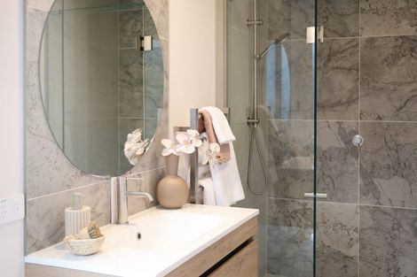 Photo of property in 1 Samuel Place, Terrace End, Palmerston North, 4410