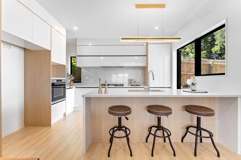 Photo of property in 118c Mount Smart Road, Onehunga, Auckland, 1061