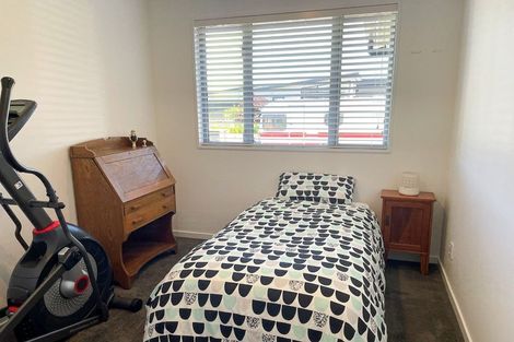 Photo of property in 8 Rostrevor Place, Mairehau, Christchurch, 8052