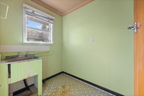 Photo of property in 2 High Street, Putaruru, 3411