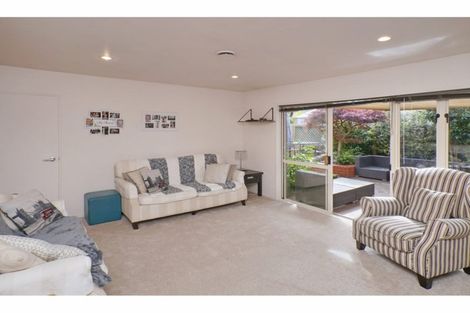 Photo of property in 97a Winters Road, Redwood, Christchurch, 8051