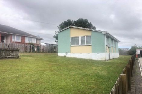 Photo of property in 8 Justine Street, Cannons Creek, Porirua, 5024