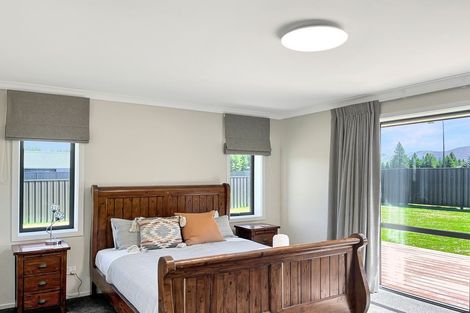 Photo of property in 8 Birch Hill Drive, Twizel, 7901