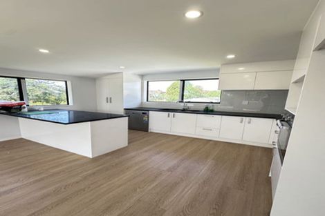 Photo of property in 27a Kelwyn Road, Kelston, Auckland, 0602