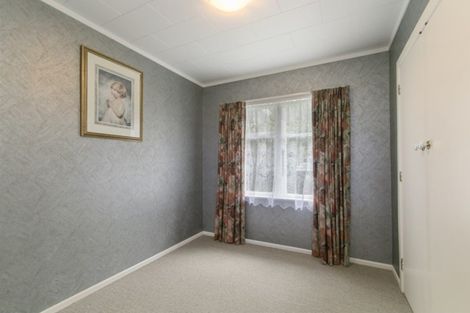 Photo of property in 43 Sunny Grove, Wainuiomata, Lower Hutt, 5014