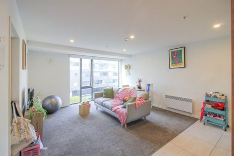 Photo of property in Pinnacle Apartments, E602/160 Victoria Street, Te Aro, Wellington, 6011
