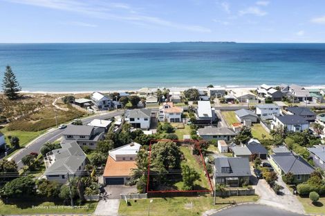 Photo of property in 1187 Papamoa Beach Road, Papamoa Beach, Papamoa, 3118