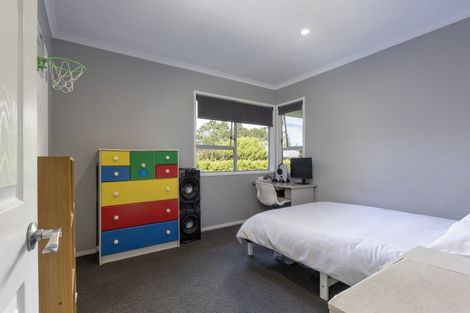 Photo of property in 56 Cyclarama Crescent, Massey, Auckland, 0614