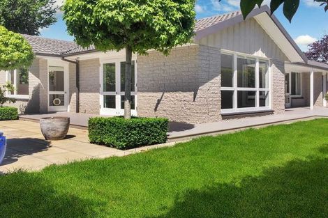 Photo of property in 2/61 Glandovey Road, Fendalton, Christchurch, 8052