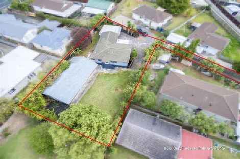 Photo of property in 30 Silverstone Place, Henderson, Auckland, 0612