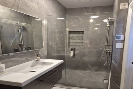 Photo of property in 15 Portland Crescent, Thorndon, Wellington, 6011