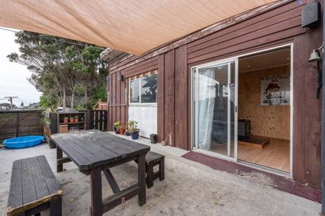 Photo of property in 79 The Esplanade, Raumati South, Paraparaumu, 5032