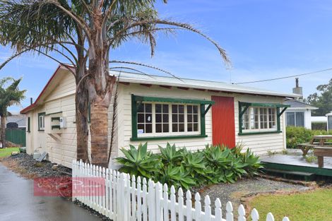 Photo of property in 1995 Ngunguru Road, Ngunguru, Whangarei, 0173