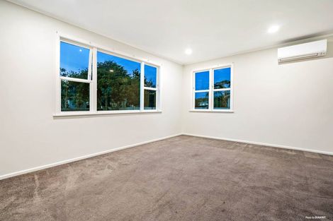 Photo of property in 20 President Avenue, Papakura, 2110