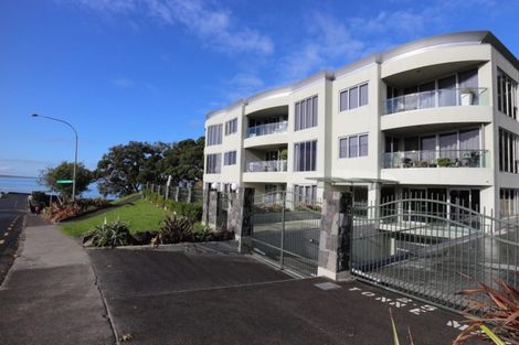 Photo of property in 1/7 The Promenade, Takapuna, Auckland, 0622