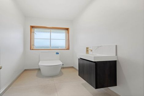 Photo of property in 2/7a Toorak Avenue, Avonhead, Christchurch, 8042