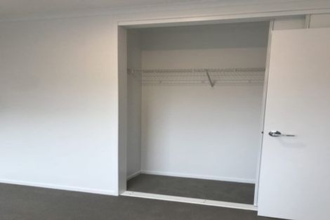 Photo of property in 10/71 Hobsonville Road, Hobsonville, Auckland, 0616