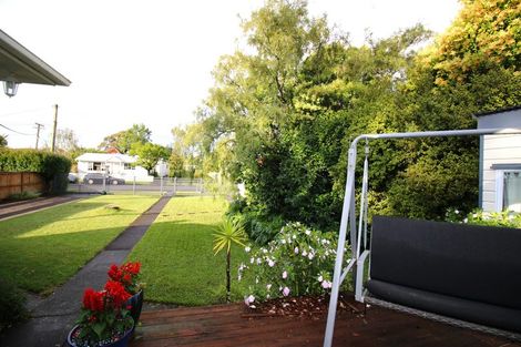 Photo of property in 8 Nicolas Avenue, Glen Eden, Auckland, 0602