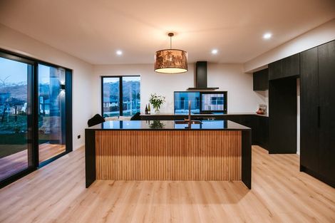 Photo of property in 19 Magnum Drive, Cromwell, 9310