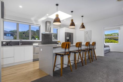 Photo of property in 202 Navigation Drive, Whitby, Porirua, 5024