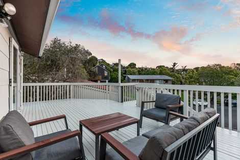 Photo of property in 2/14 Ashcraig Court, Torbay, Auckland, 0630