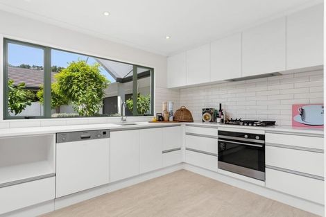 Photo of property in 4 Enticott Place, Huntsbury, Christchurch, 8022