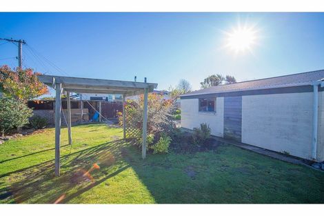 Photo of property in 27 Dunster Street, Burnside, Christchurch, 8053