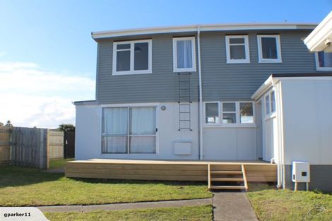 Photo of property in 10 Matipo Street, Castlecliff, Whanganui, 4501