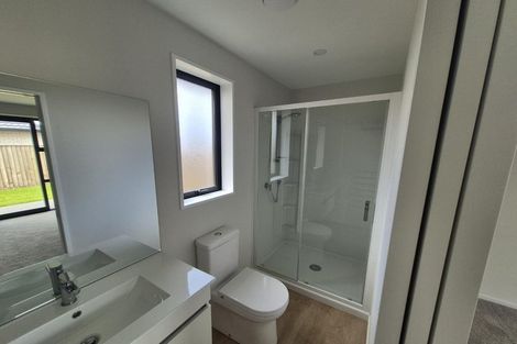 Photo of property in 30 Harry Manship Crescent, Halswell, Christchurch, 8025