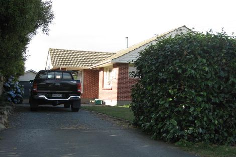 Photo of property in 33 Acacia Avenue, Upper Riccarton, Christchurch, 8041