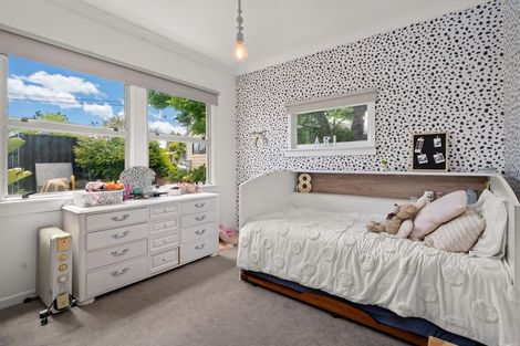 Photo of property in 16 Tawa Street, Edgecumbe, 3120