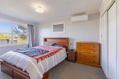 Photo of property in 6 Wynyard Crescent, Tamatea, Napier, 4112