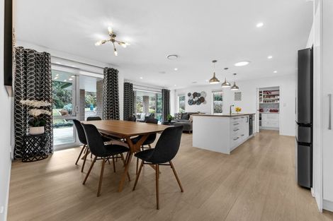 Photo of property in 2g Country Club Lane, Waiuku, 2123