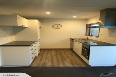 Photo of property in 6/4 Broadbent Street, Riccarton, Christchurch, 8041