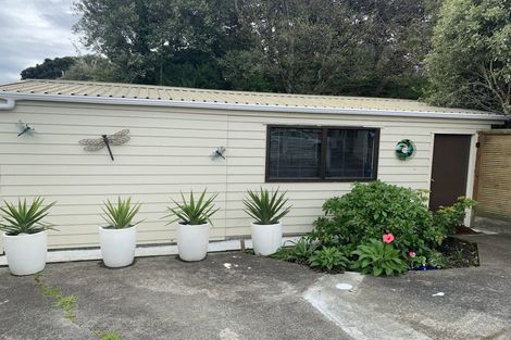 Photo of property in 39 Moana Road, Paraparaumu, 5032