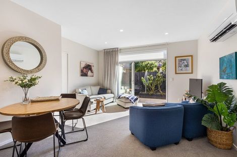 Photo of property in 110b Hamilton Avenue, Ilam, Christchurch, 8041