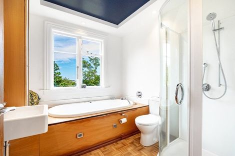 Photo of property in 17 Dover Street, Island Bay, Wellington, 6023