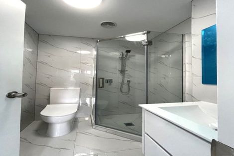 Photo of property in 152 Triangle Road, Massey, Auckland, 0614