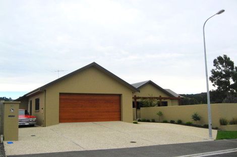 Photo of property in 43 Sunninghurst Drive, Fairfield, Dunedin, 9018