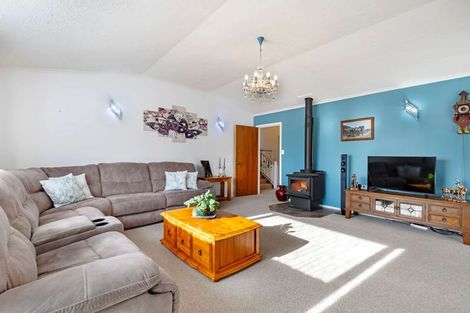 Photo of property in 5/1 Angle Street, Picton, 7220