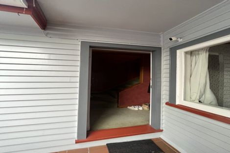 Photo of property in 118 Matatua Road, Raumati Beach, Paraparaumu, 5032