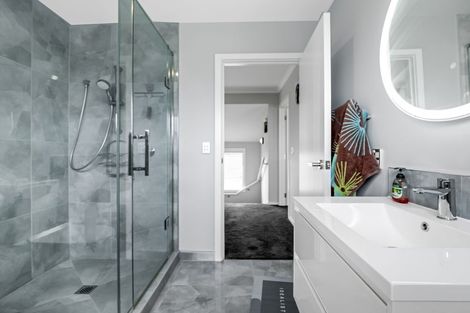 Photo of property in 13/15 Onukutara Place, Huntington, Hamilton, 3281