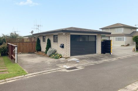 Photo of property in 15a Laing Place, Otumoetai, Tauranga, 3110