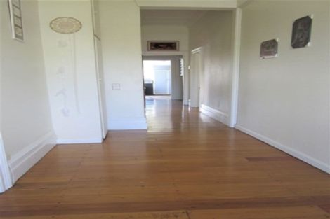 Photo of property in 52 Willoughby Street, Paeroa, 3600