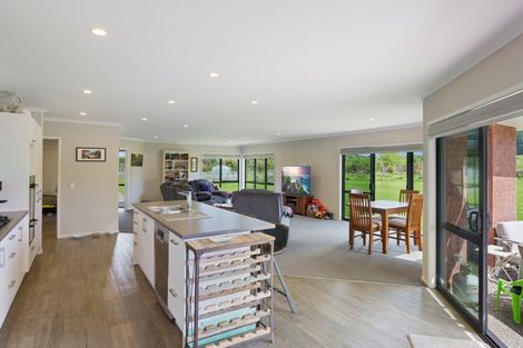 Photo of property in 40 Kristin Place, Manakau, Levin, 5573