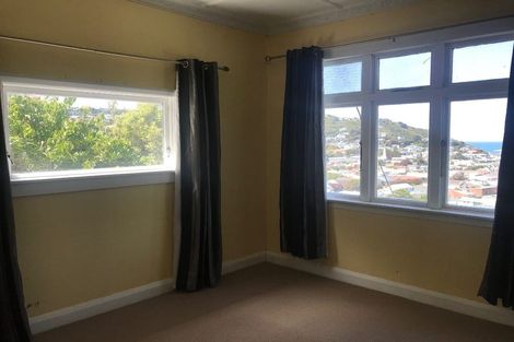 Photo of property in 11 Aranoni Street, Island Bay, Wellington, 6023